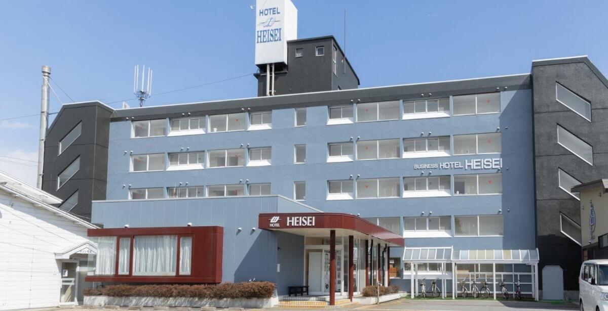 Business Hotel Heisei Yonezawa Exteriör bild